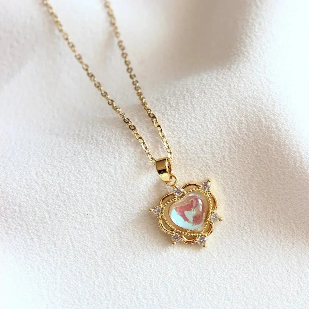 Moonstone Pendant - Heart Shape