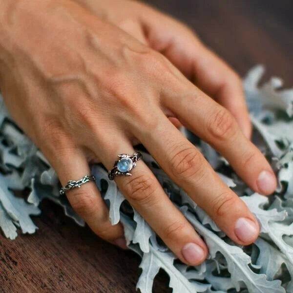Elisabeth Mondstein Ring