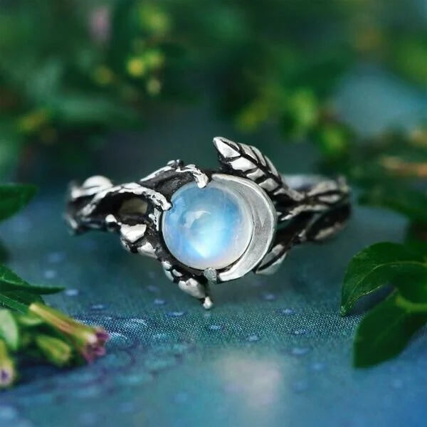 Elisabeth Mondstein Ring