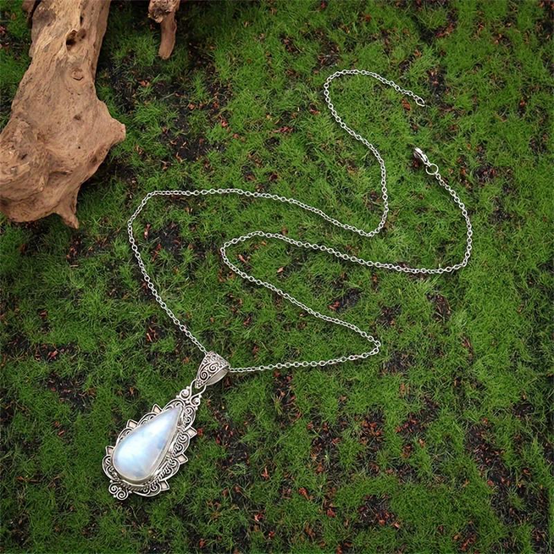 Vintage Maanstein-Hanger Necklace