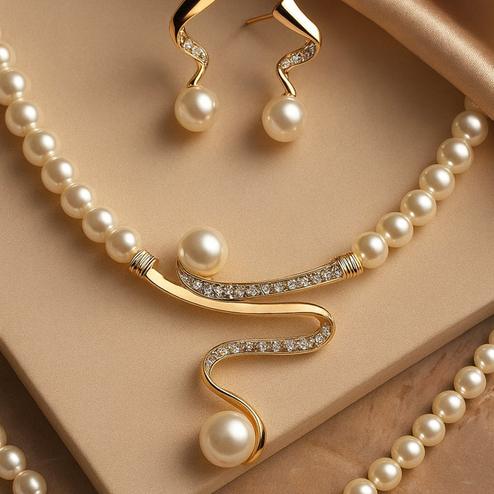 Necklace and Earring Set Made of Natural Pearls.