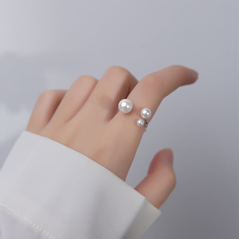 Adjustable Ring with Three Freshwater Pearls
