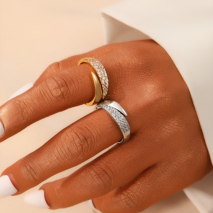 Julie | Elegant Ring Haven