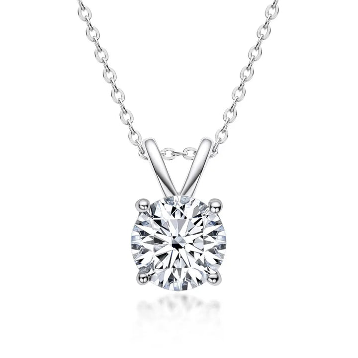 Exclusive Silver Necklace with Moissanite