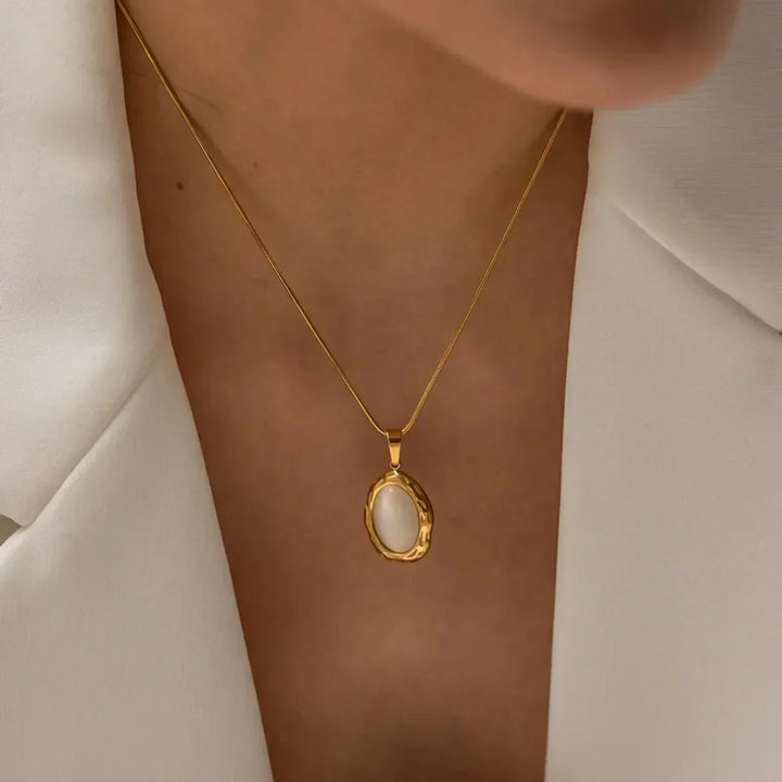Gold-Plated Necklace with Oval Cat's Eye Opal
