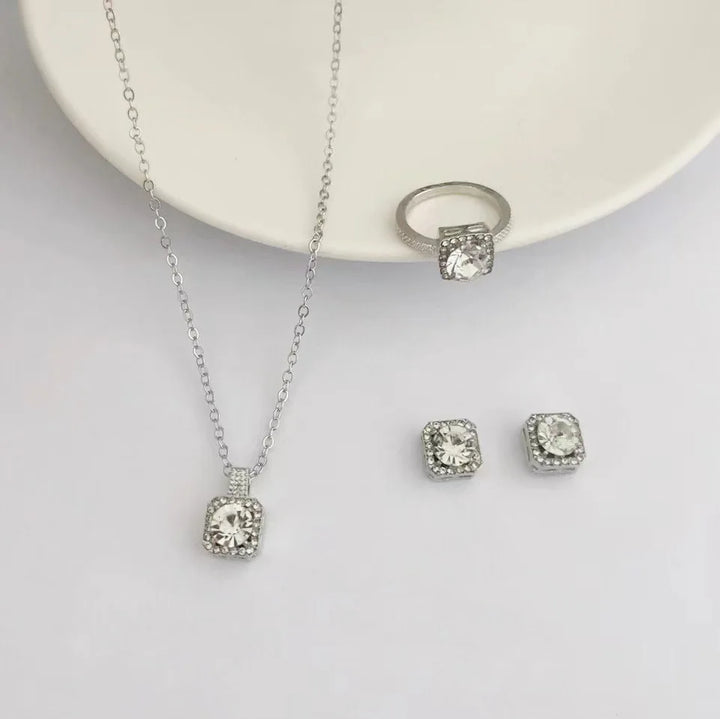 Luxury Jewellery Set with Cube