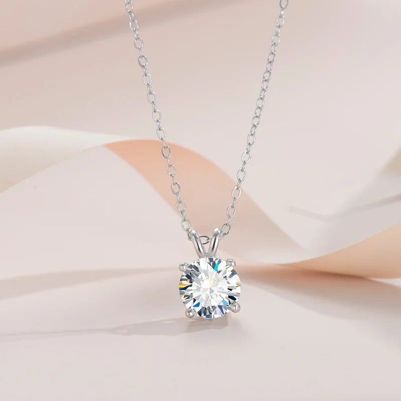 Exclusive Silver Necklace with Moissanite