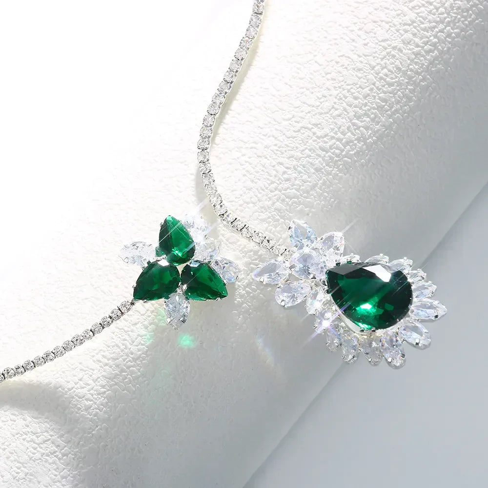 Vintage Necklace Bloeiing van Smaragd