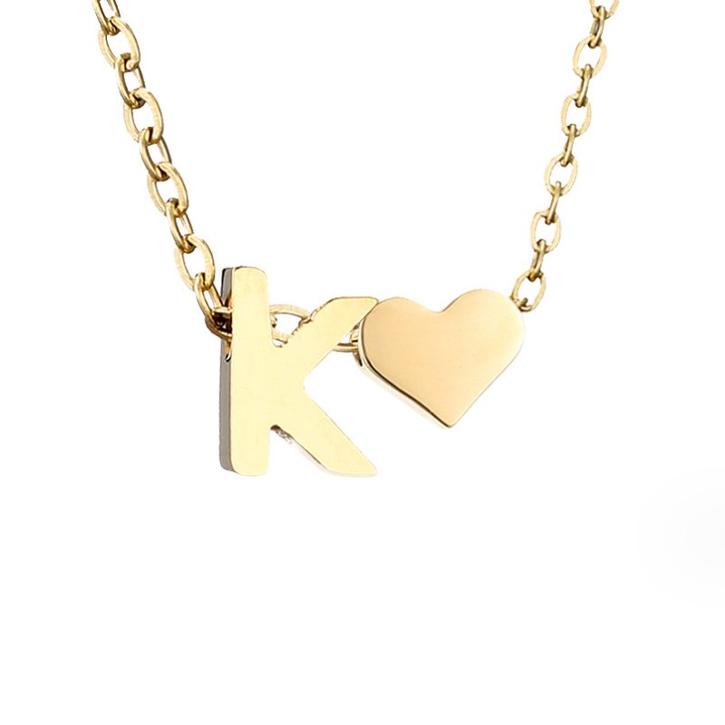 Timeless necklace with initials and heart