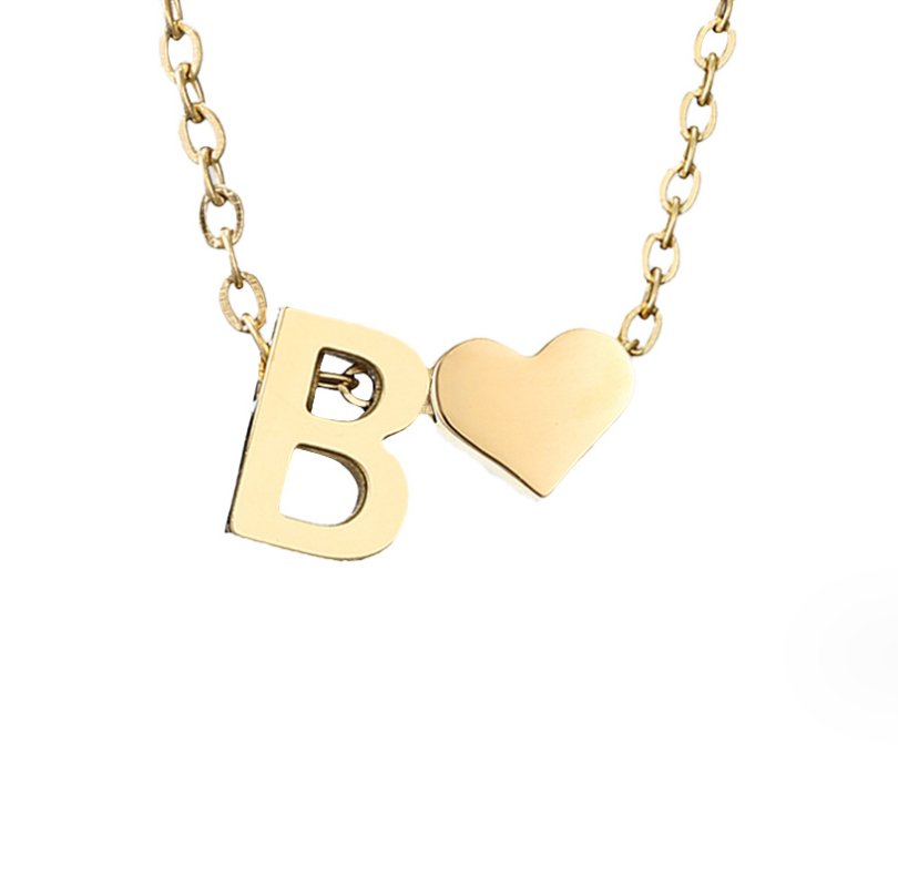 Timeless necklace with initials and heart