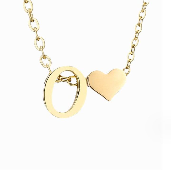 Timeless necklace with initials and heart