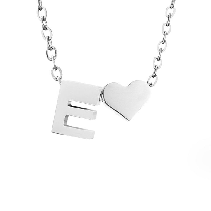 Timeless necklace with initials and heart