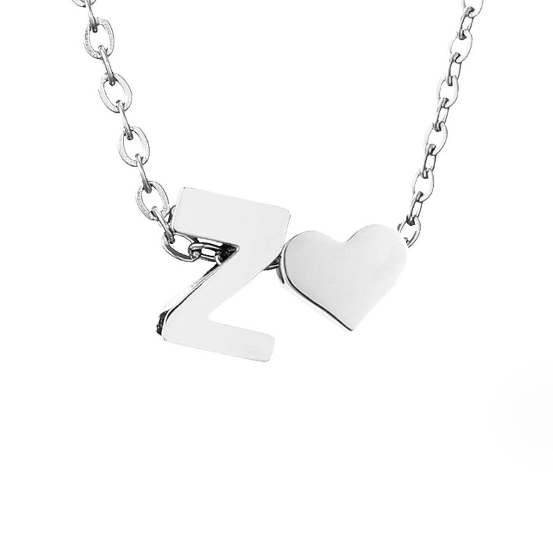 Timeless necklace with initials and heart