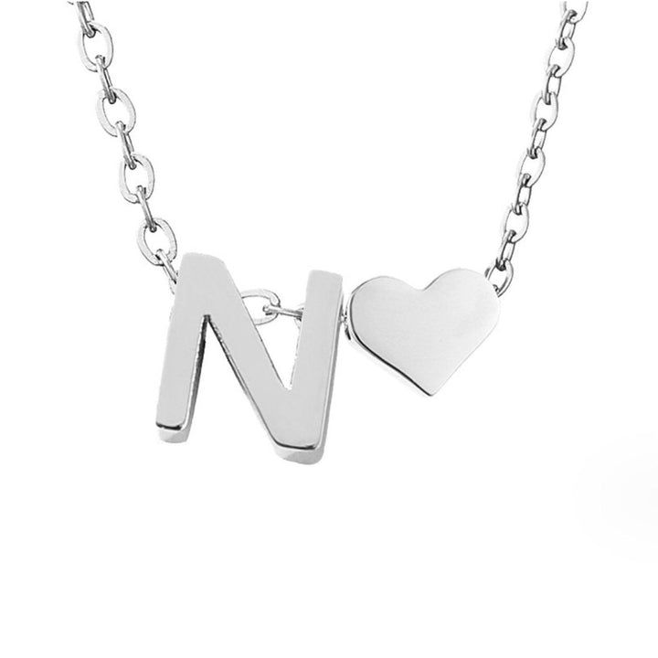 Timeless necklace with initials and heart