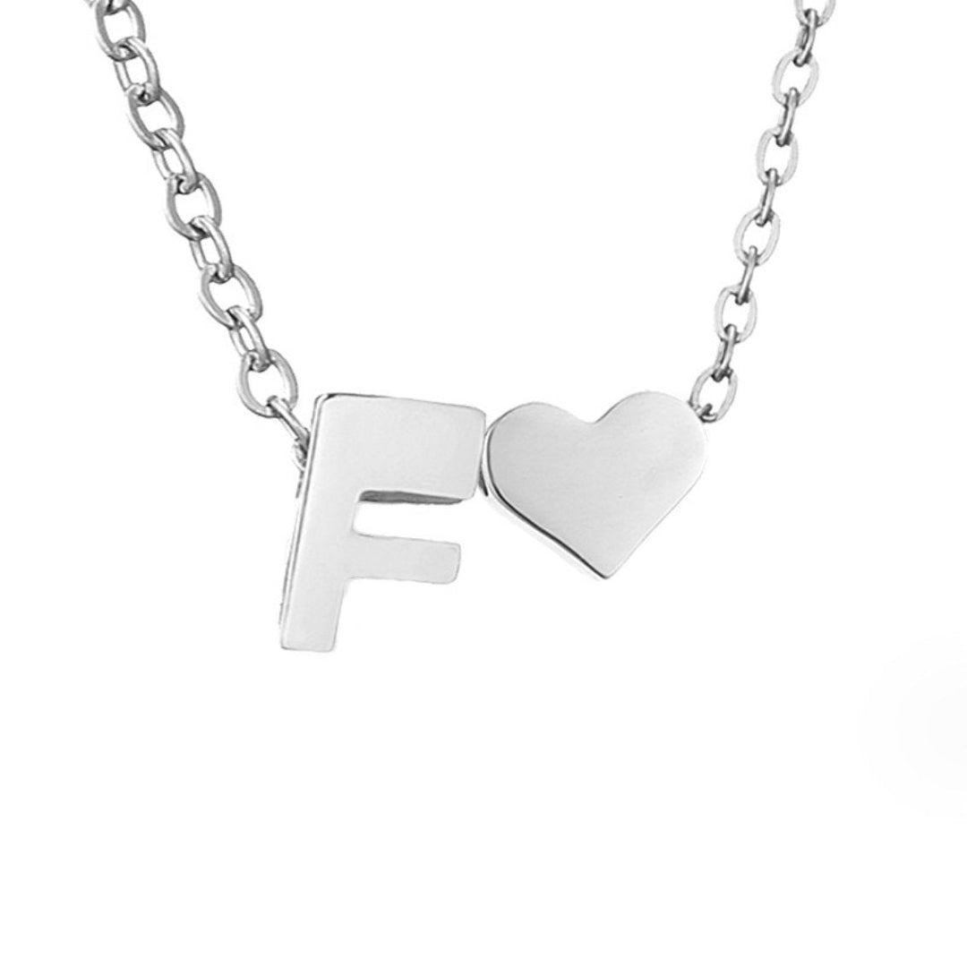 Timeless necklace with initials and heart