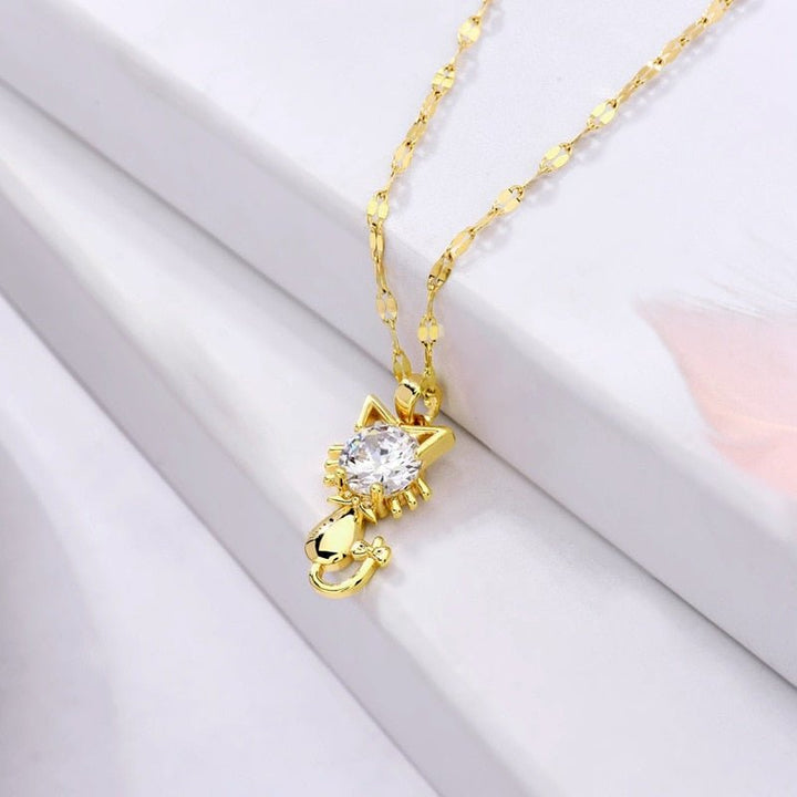 Gold-plated necklace for cats with zirconia
