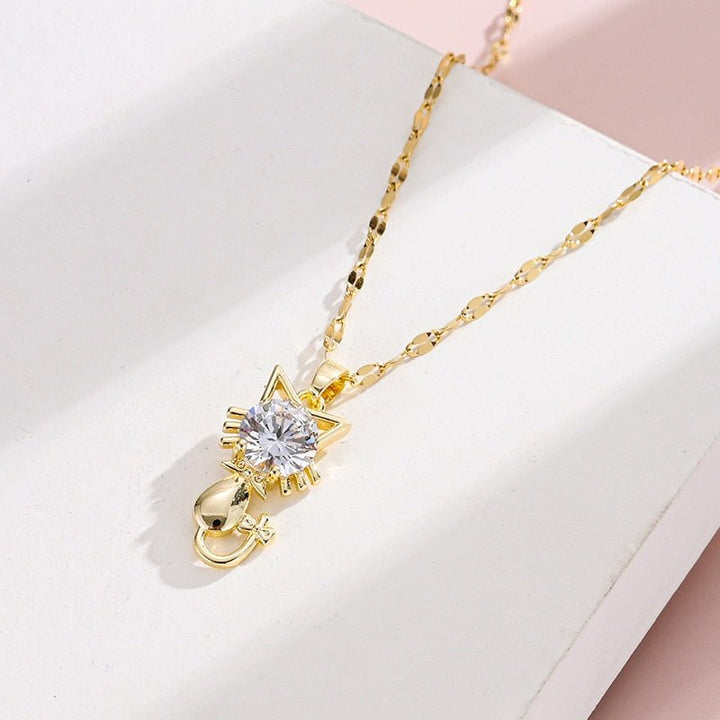 Gold-plated necklace for cats with zirconia