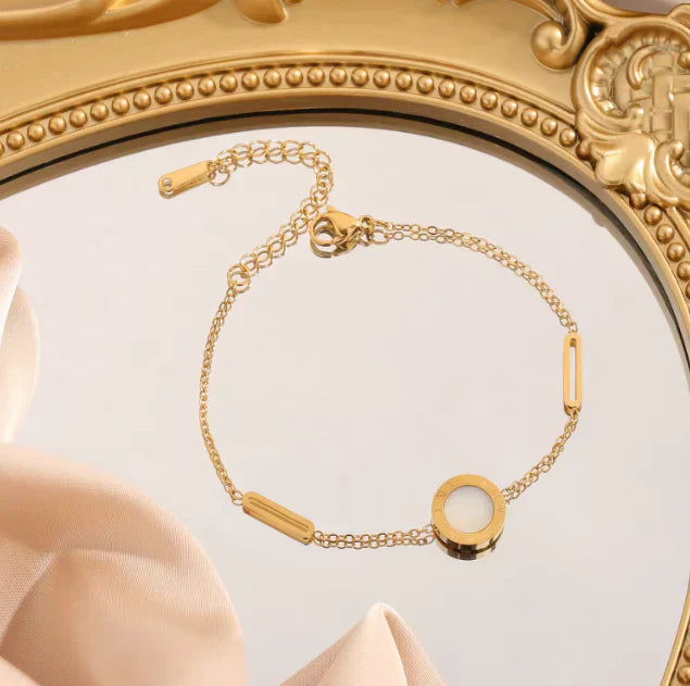 Belinda Maansteen-Bracelet